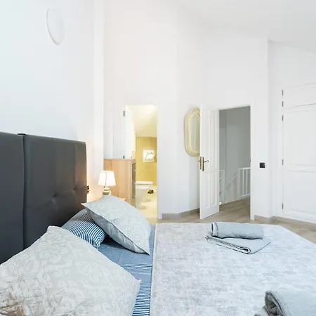 Апартаменты Moderne Mit Meerblick Und Pool Плая-де-лас-Америкас